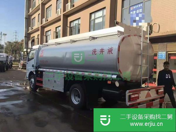 安徽出售二手東風(fēng)大多利卡洗井液運(yùn)輸車