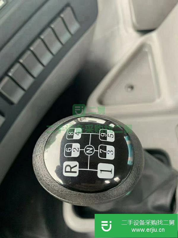 湖北出售二手東風天龍前四后八鋁合金油罐車