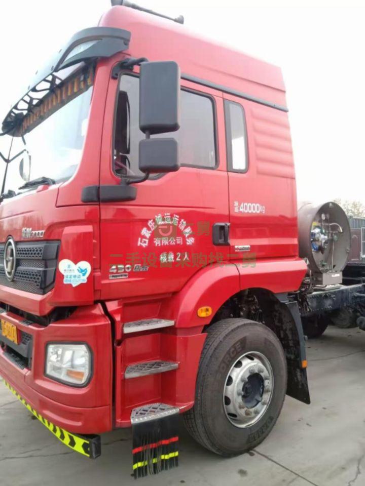 出售1年整全保險國六德龍430馬力牽引車天然氣車