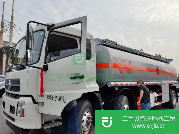 河北出售二手15噸前四后四鋁合金油罐車