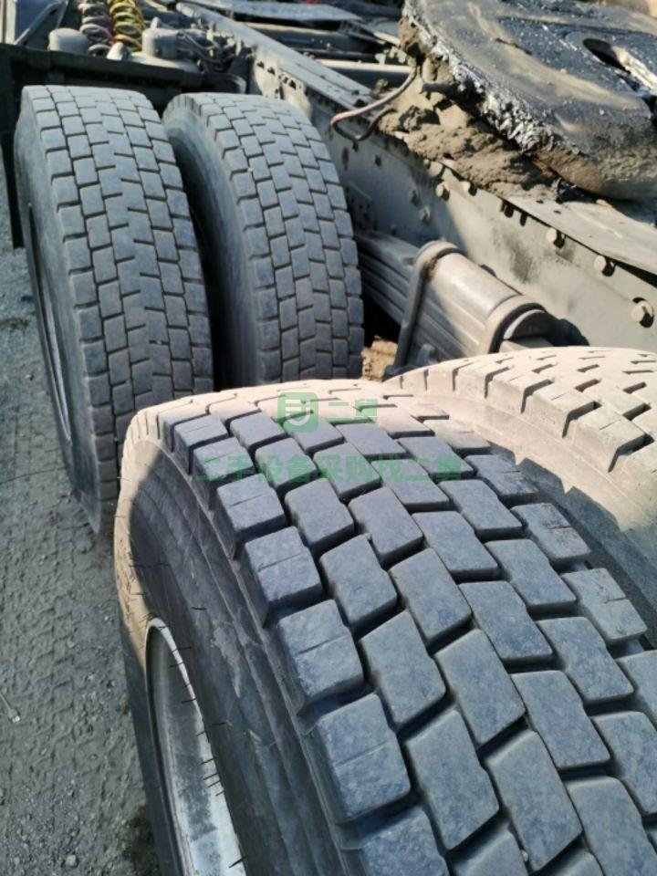 出售解放375馬力個人一手牽引車，原車原版國五排放