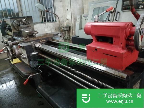 江蘇出售二手2米臥式車床 加工2米長,回轉直徑500,安裝少用。