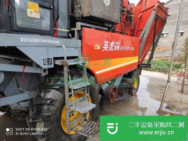 河南出售二手英虎四行玉米收割機
