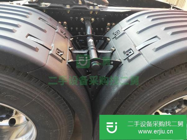 山東出售雙驅輕體三一牽引車 LNG燃氣車 460馬力