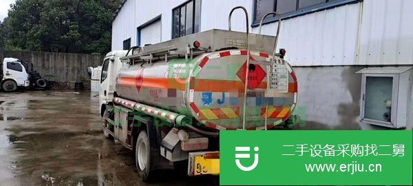 湖北出售二手東風(fēng)多利卡5噸油罐車