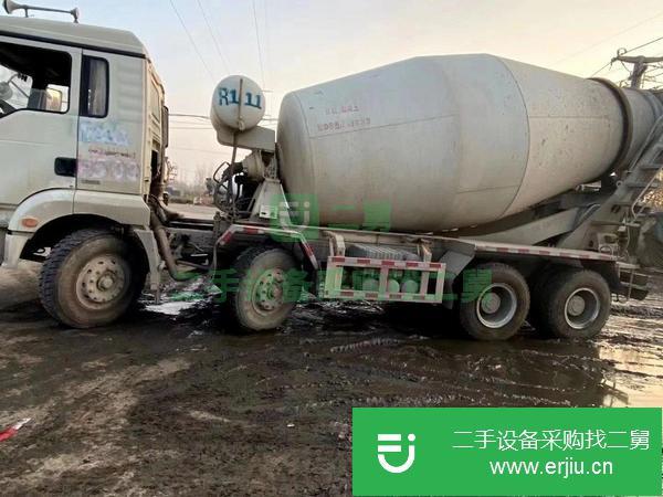 天津出售二手輕量化國五14方德龍攪拌車，車況精品 可分期