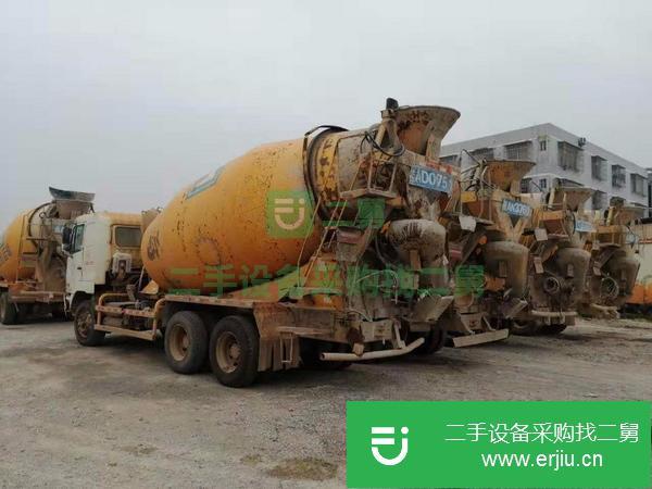 廣西出售二手華菱精品國四大12方攪拌車手續齊全