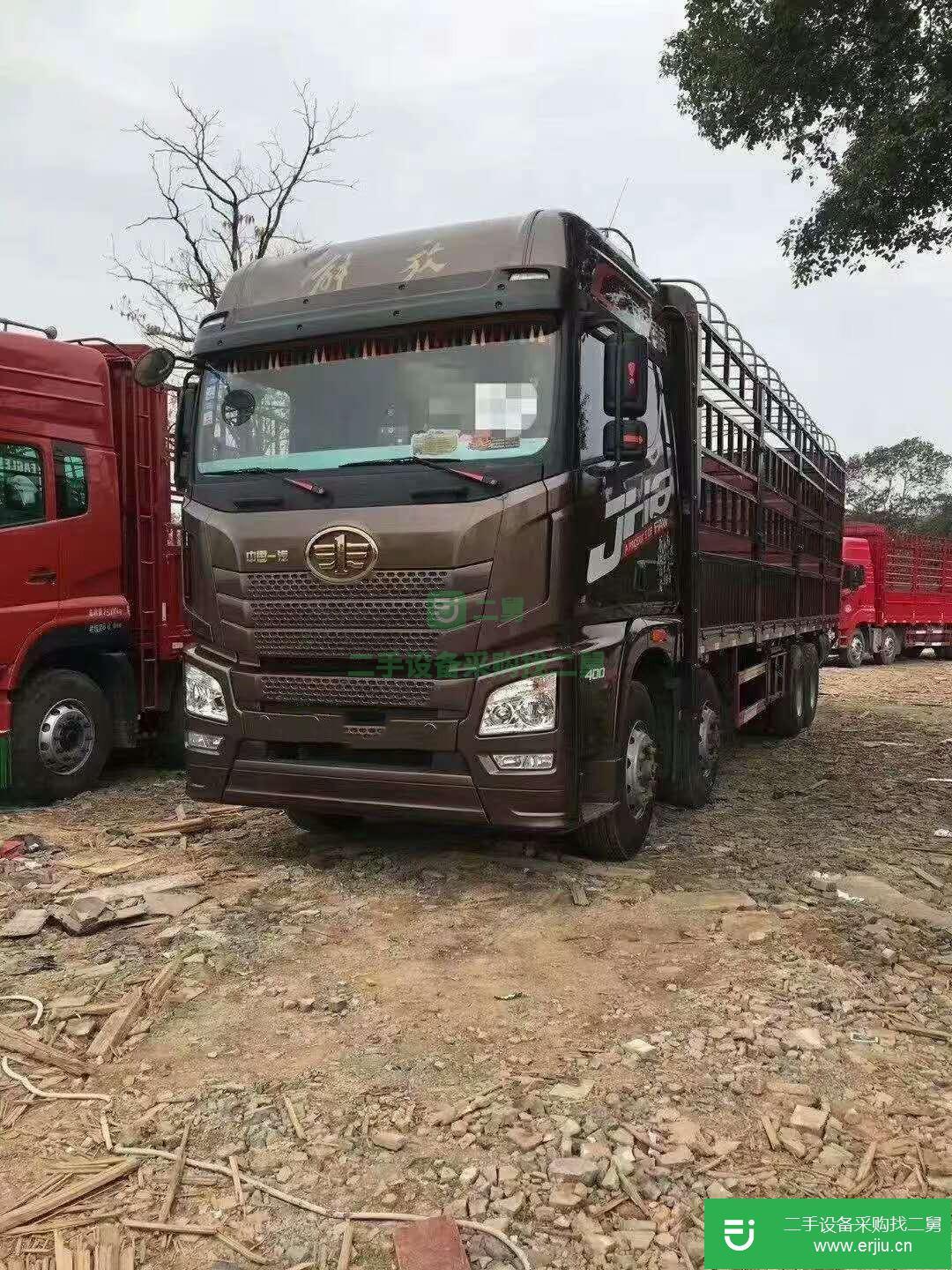 江西出售二手青島解放400馬力貨車