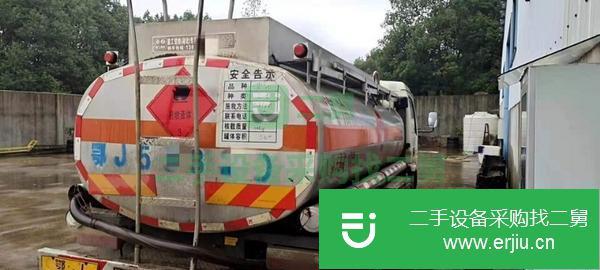 湖北出售二手東風多利卡5噸油罐車