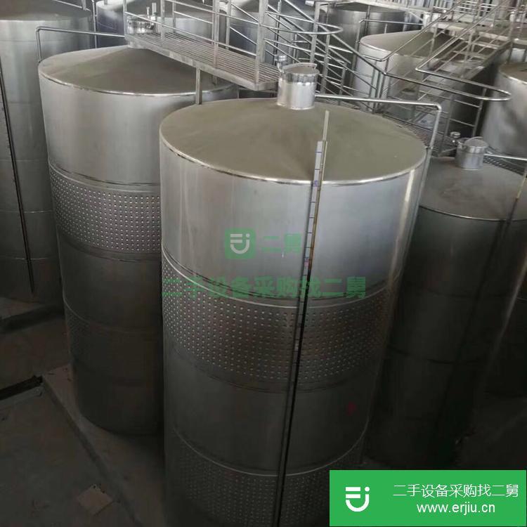 山東出售二手立式不銹鋼儲罐