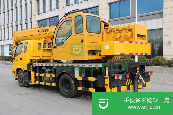 山東出售二手徐工12噸臂長7.2米5節吊車