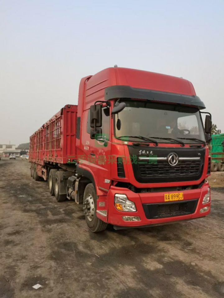 出售天龍450馬力一年半車齡牽引車