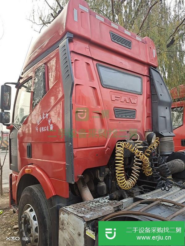 河北出售二手解放牽引車，350馬力國四單驅，全保險，輪胎強
