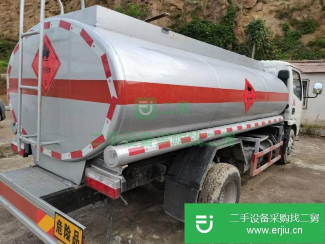 遼寧出售二手東風多利卡油罐車