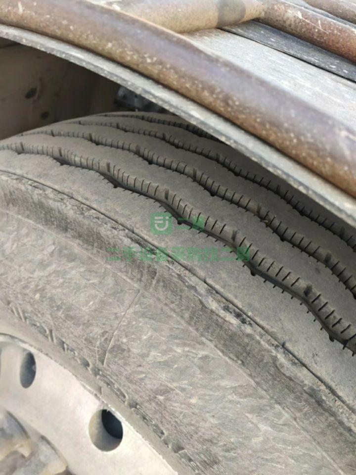出售16年的歐曼前四430馬力單驅牽引車