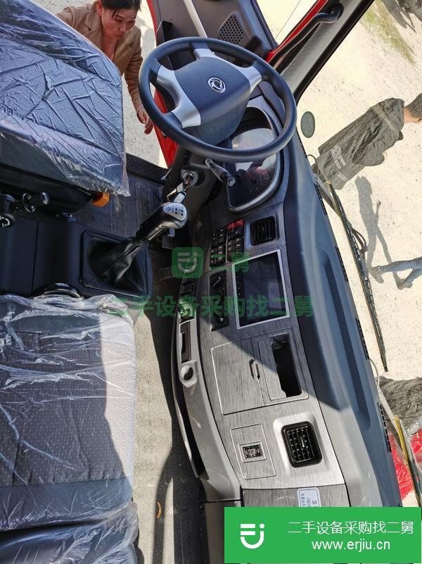 四川出售二手后雙橋徐工12噸隨車吊