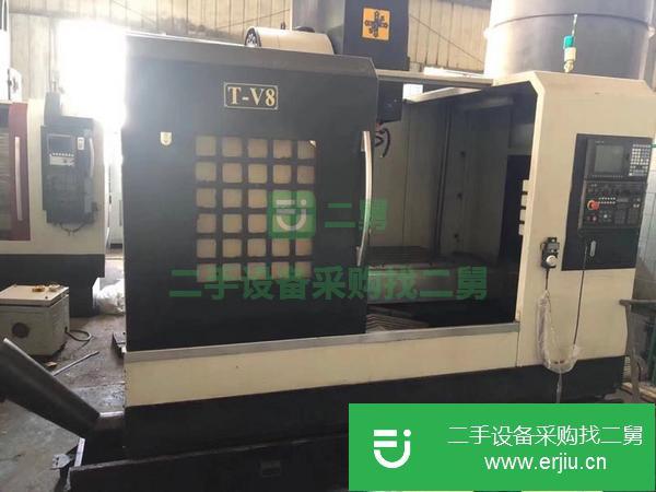 上海出售二手臺(tái)群850加工中心