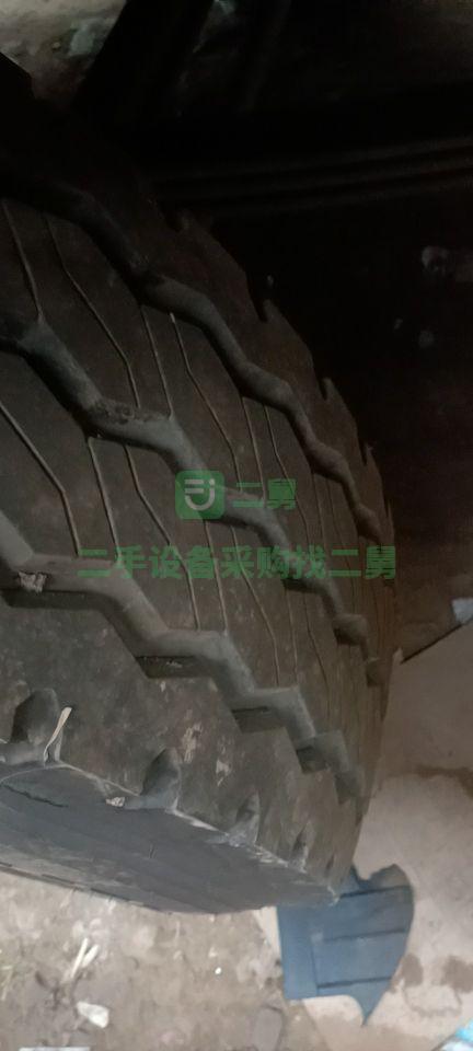 出售精品解放J6p，2年2個月55o馬力跑長途車國5牽引車