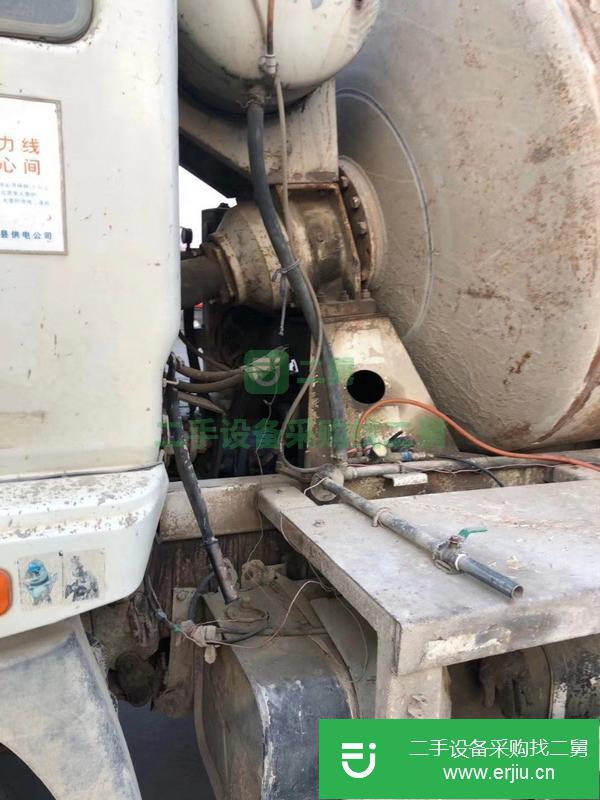 上海出售二手時(shí)代無手續(xù)7方攪拌車