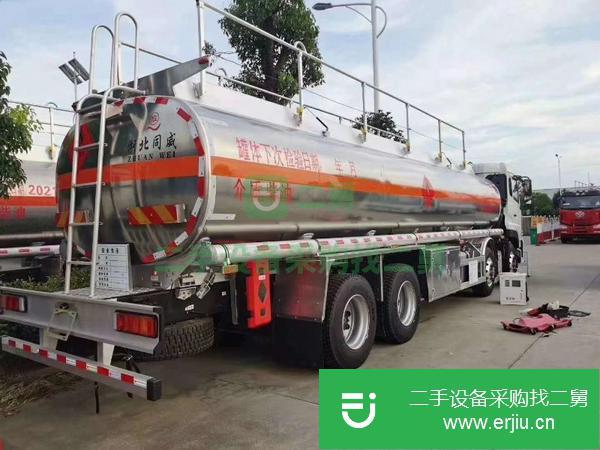 浙江出售二手東風天龍前四后八25.6方油罐車