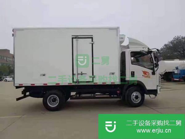 湖北出售二手重汽豪沃143馬力冷藏車
