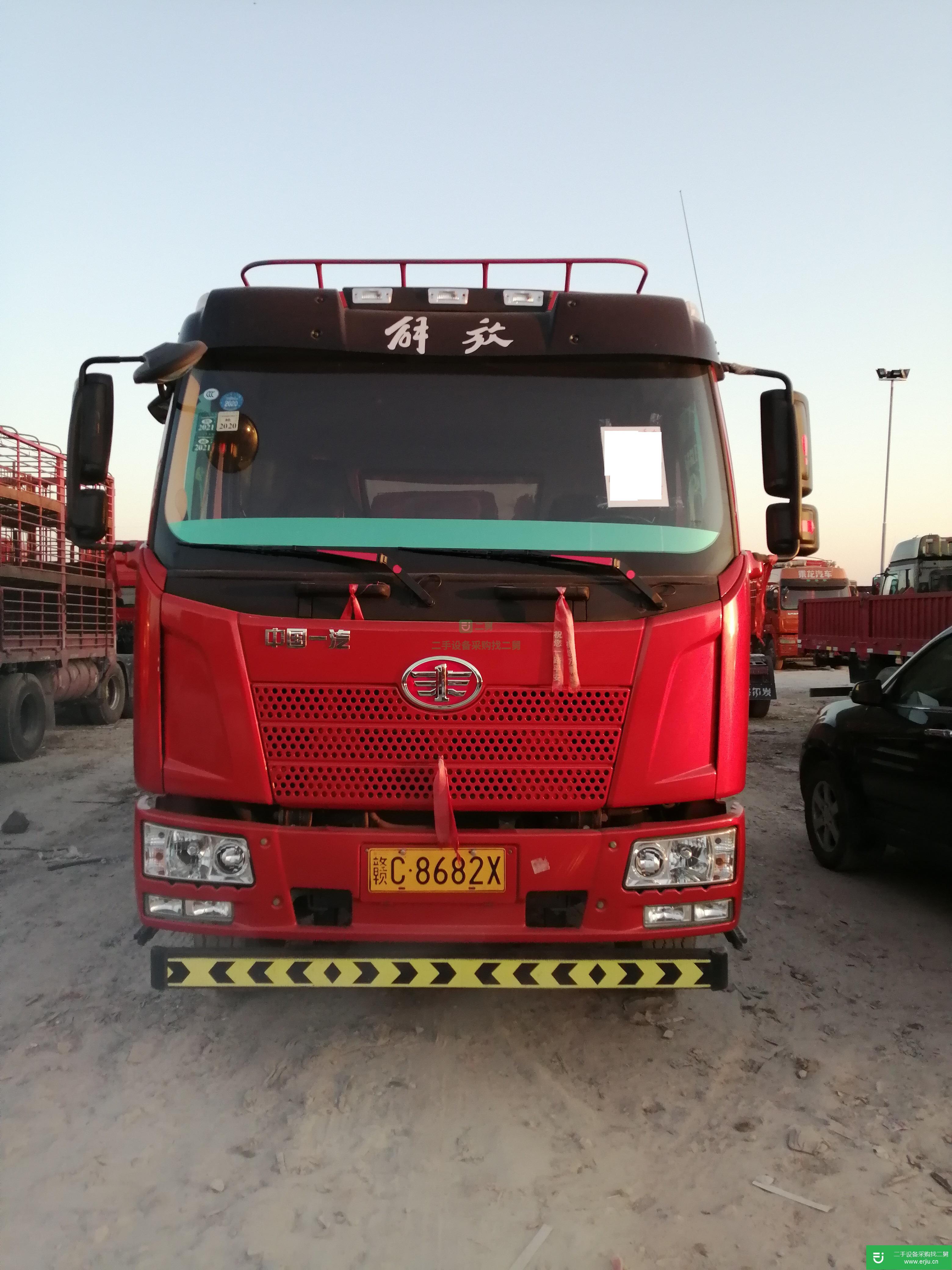 江西出售二手一汽解放220馬力貨車