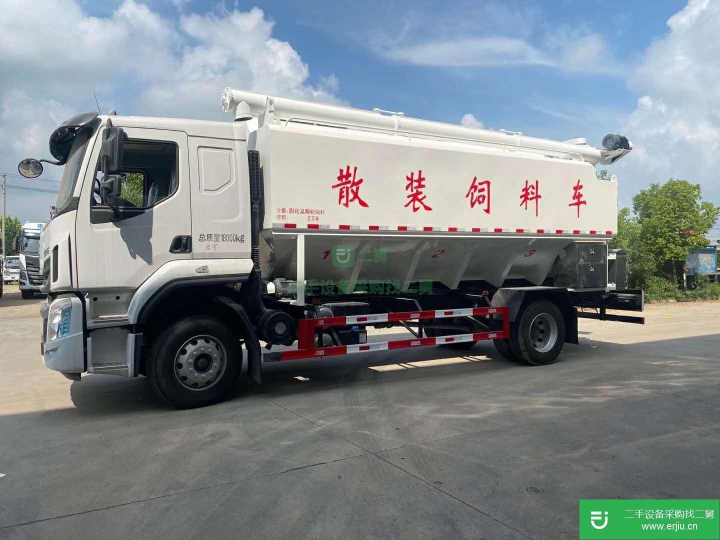 湖北出售二手東風柳汽240馬力運輸車