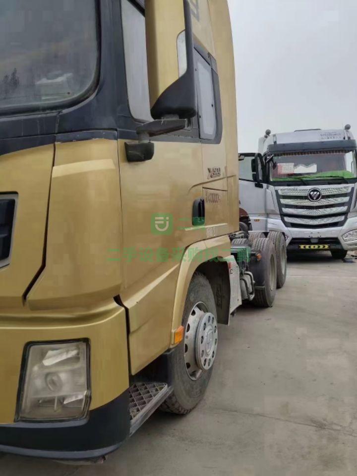 出售二手17年的陜汽德龍X3000-500馬力牽引車