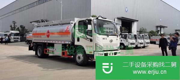 河南出售二手解放8噸油罐車濰柴140國五發動機