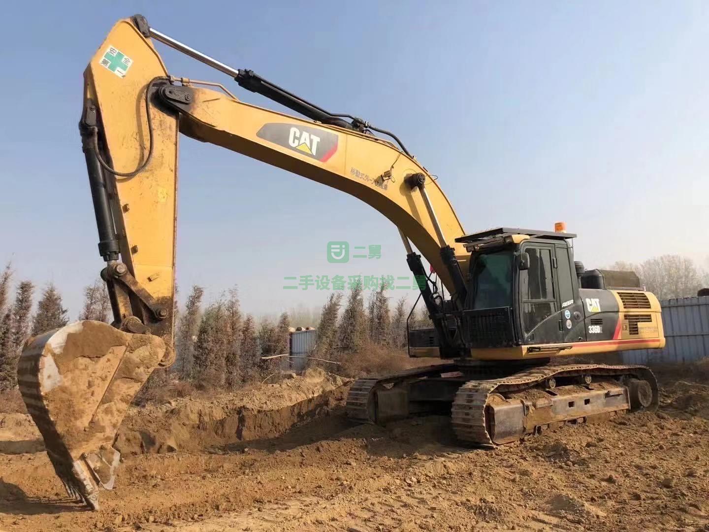 出售一臺卡特336D2挖掘機 2014生產  2017報關