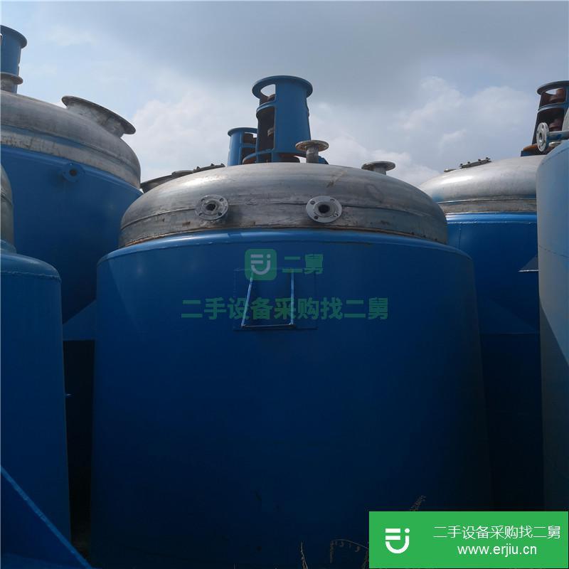 山東出售二手搪瓷反應(yīng)釜
