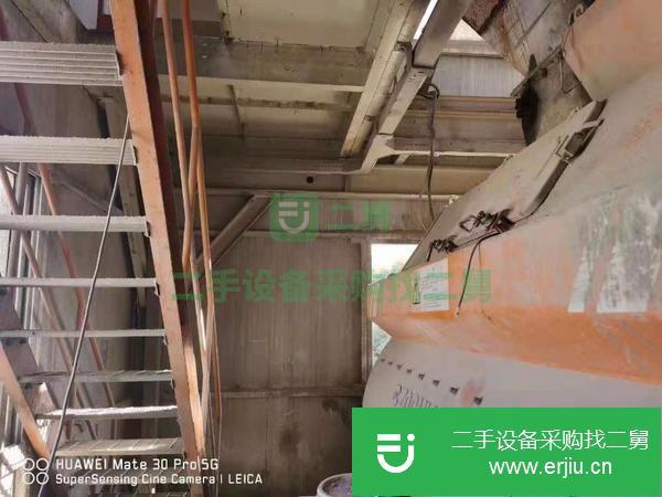 山東出售14年中聯重科180攪拌站 免基礎 4個200噸片狀水泥罐。大傾角上料