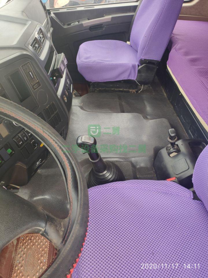 出售17年底國五6.5米德龍X3000后八輪自卸車