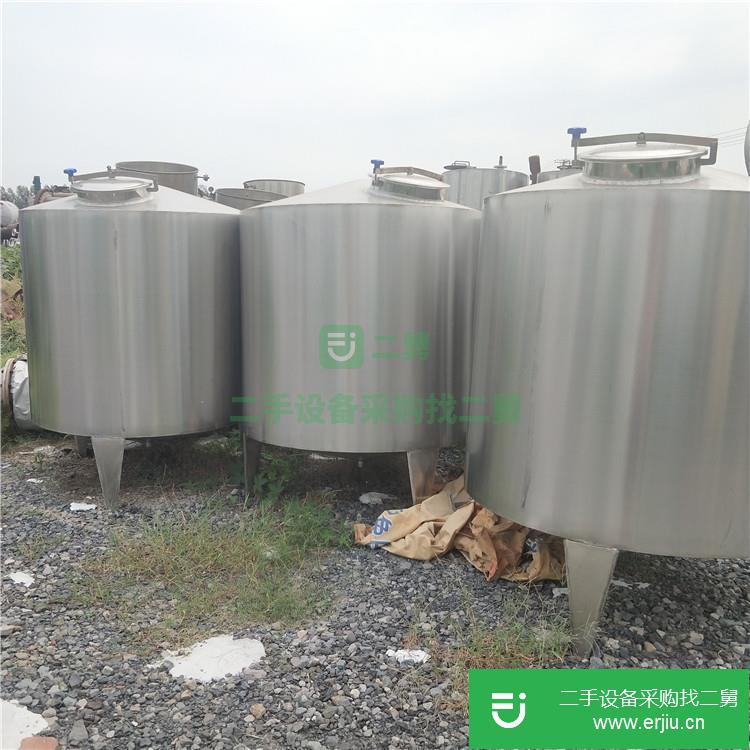 山東出售二手60立方不銹鋼儲(chǔ)罐