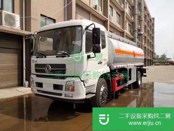 湖北出售二手10噸油罐車康機190