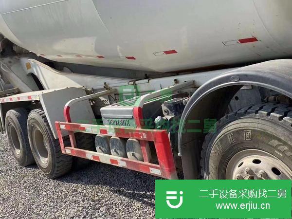 江蘇出售二手17年豪沃唐宏大20方攪拌車，能拉23方