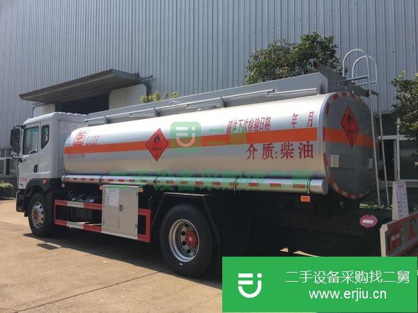 浙江出售二手東風10噸油罐車國五康明斯180馬力柴油發動機