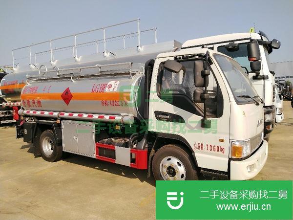 廣西出售二手江淮駿鈴4.82方油罐車國(guó)五5噸