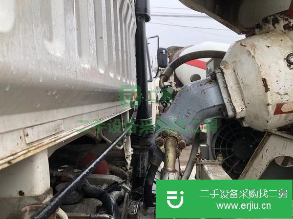 重慶出售二手6方大運攪拌車，無手續153后橋，進口減速機車況精品
