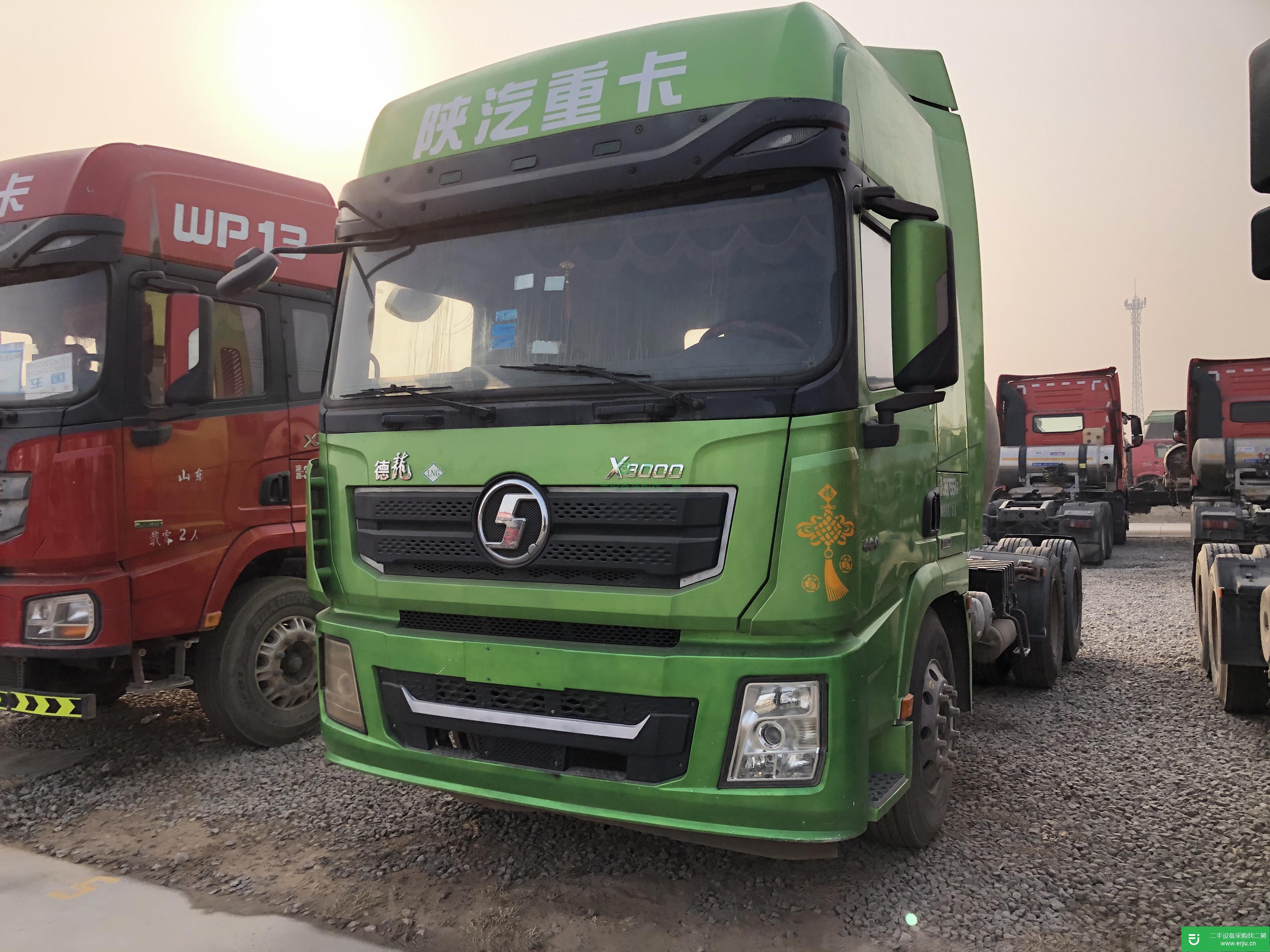 山東出售二手陜汽重卡400馬力牽引車