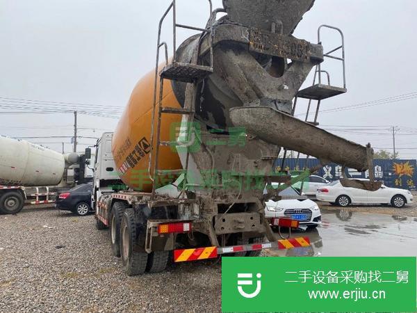 山東出售二手14年豪沃國四12方攪拌罐車