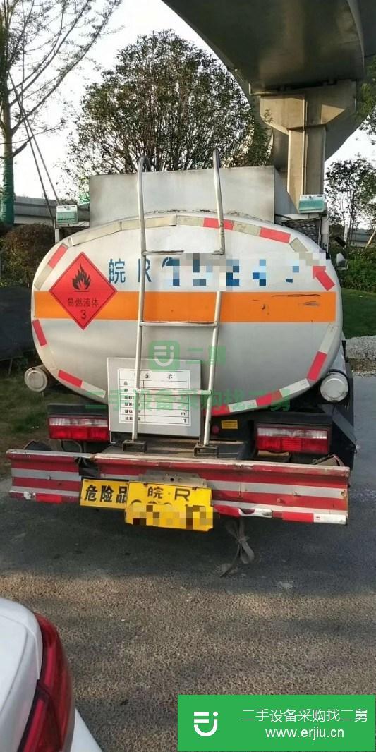 安徽出售二手東風(fēng)5噸油罐車手續(xù)齊全車況精品