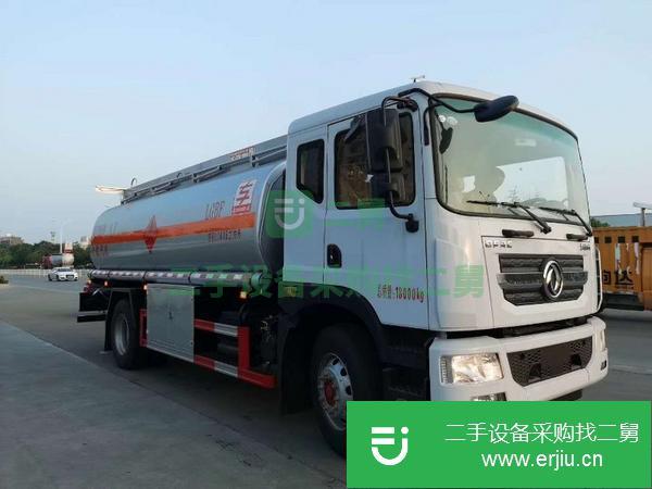 安徽出售二手東風10噸油罐車包上牌康明斯180馬力發動機