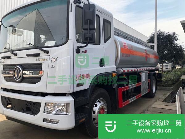 河北出售二手10噸油罐車可分期包上戶康機180馬力國五發動機