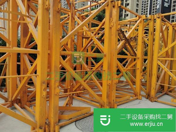 福建出售二手中聯(lián)6012塔吊