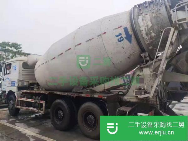 湖北出售二手14年德龍攪拌車,國四,15方