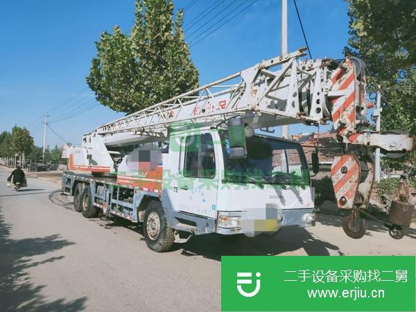 河南出售二手中聯25噸五節臂吊車可以過戶可以協議