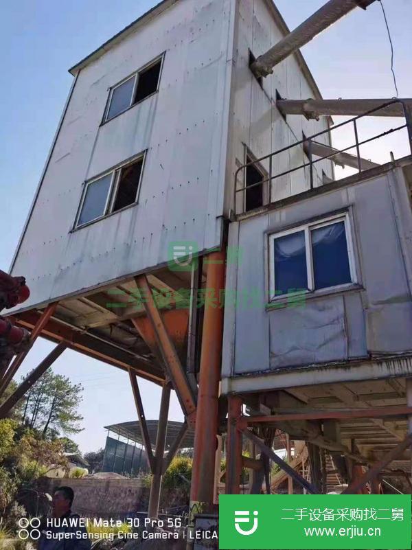 福建出售14年中聯重科180攪拌站 免基礎 4個200噸片狀水泥罐。大傾角上料