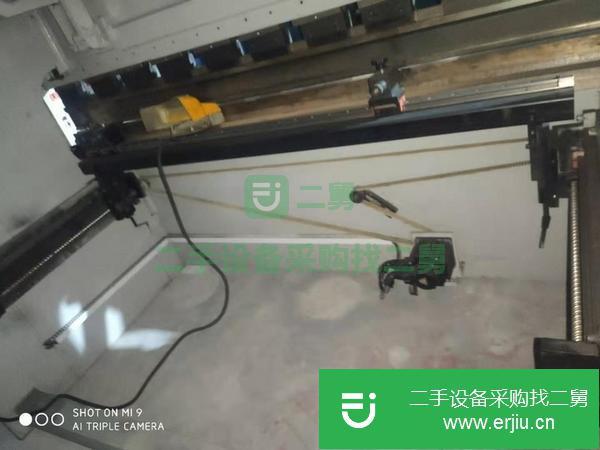 湖南出售二手東海63/2500扭軸數控折彎機