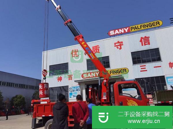 湖北出售二手藍(lán)牌濰柴160馬力隨車吊